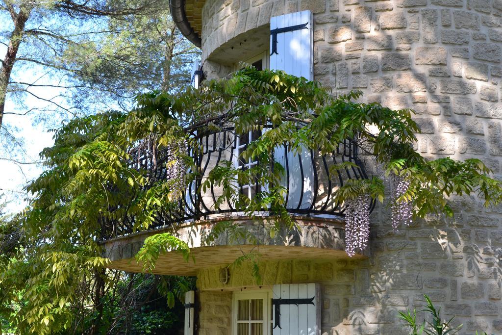 Hôtel Mas Les Filaos  à Carpentras Extérieur photo